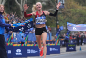 Shalane Flanagan winning the 2017 TCS New York City Marathon